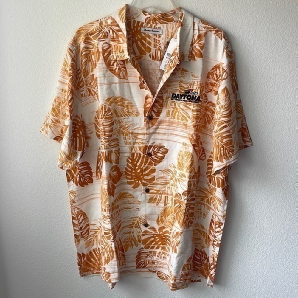NWT Tommy Bahama shirt Daytona NASCAR extra large 100% silk Hawaiian but…